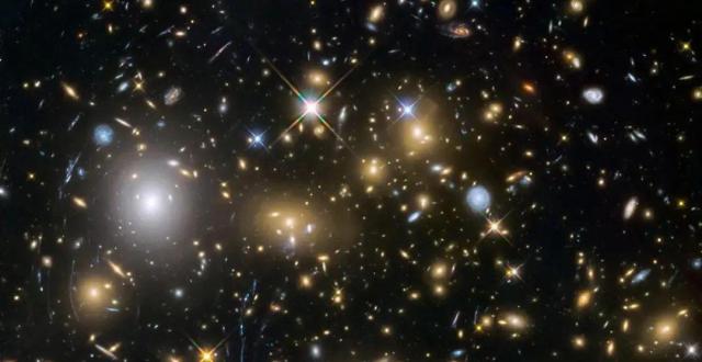 宇宙诞生之谜：科学家们如何揭开宇宙起源的奥秘_腾讯新闻