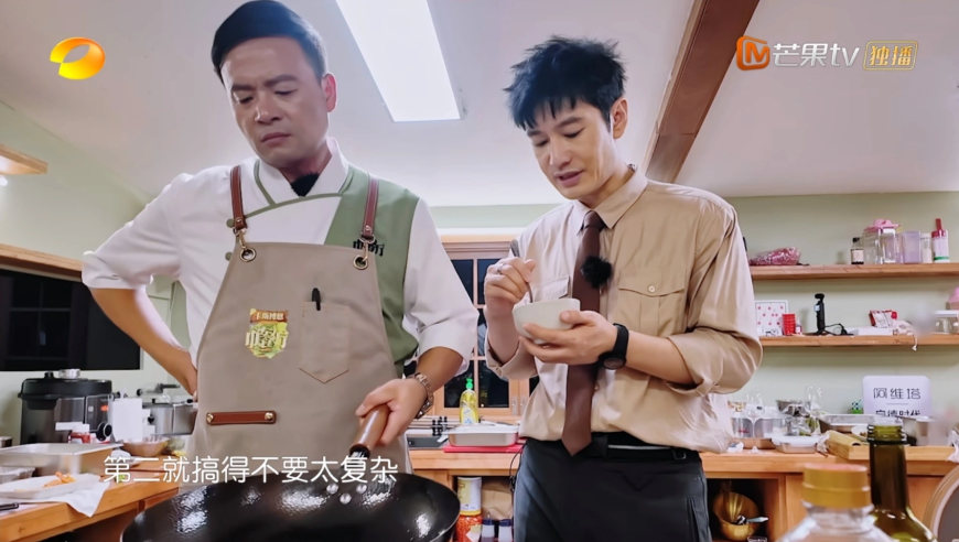 美公布电磁炮试射画面 能以4马赫速度拦截导弹
