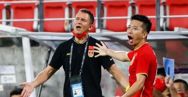 0-0，可以翻篇了！国足加油！跟着杨帅拼出去_腾讯新闻