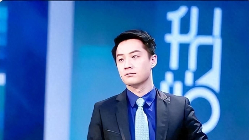 47岁无人敢娶？央视主持人王端端婚姻真相大白，答案不言而喻_腾讯新闻