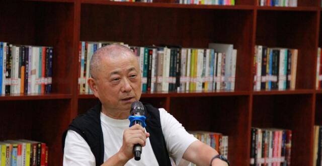 作家刘醒龙《天行者》作品分享会在敦煌举办_腾讯新闻