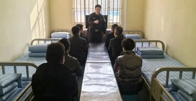 当初冬的第一缕阳光照进戒毒所……_腾讯新闻