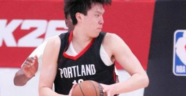 狂胜53分！出场时间第一 杨瀚森已坐稳第三中锋？_腾讯新闻