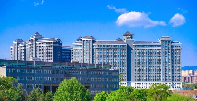 下一站 嵩明职教新城！“我的大学 我的城” 迎来近6万“萌新”_腾讯新闻
