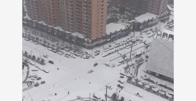 视频丨受降雪和路面结冰影响 多条公路路段封闭_腾讯新闻