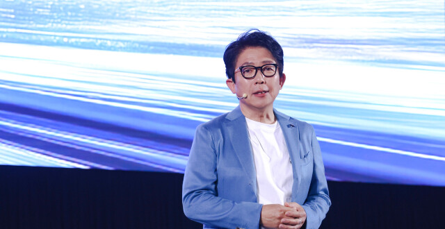 Momenta、华为、广汽丰田“铁三角”出击：车企与生态合作伙伴如何共创爆款？_腾讯新闻