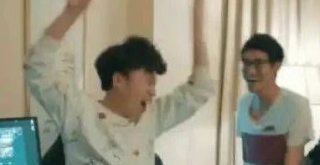 《战地2042》热度暴涨 《Apex英雄》推出新角色“导管” | 每日B报_腾讯新闻