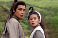 李丽珍一首《不应再想你》，当李丽珍遇上罗嘉良，这画面真美！_腾讯新闻