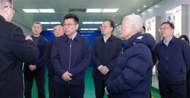 张文杰赴瑞安调研春节期间“两重不停”工作_腾讯新闻