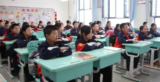 开学啦！“第一课”亮点纷呈_腾讯新闻