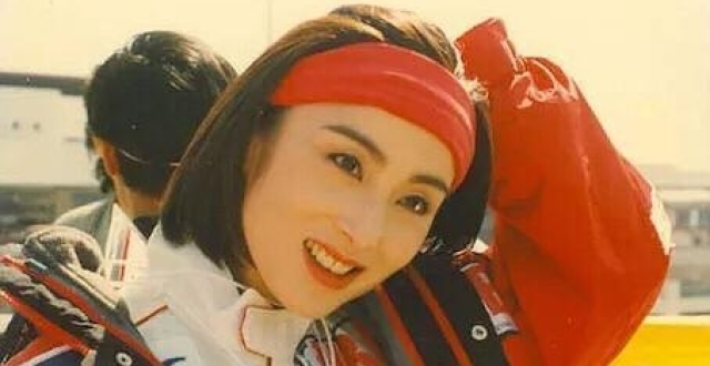 回顾一代女神张敏：亲手给人生画上句号，人生像演戏，今红颜已老_腾讯新闻