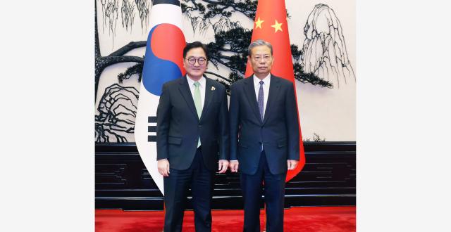 赵乐际同韩国国会议长禹元植举行会谈_腾讯新闻
