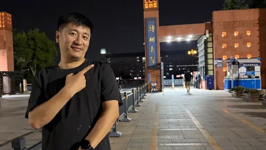 春晚机器人打醉拳摔倒引热议，宇树CEO回应：为了符合醉拳故意摔倒_腾讯新闻