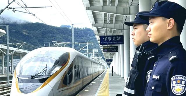 春运圆满收官，保康警方交出平安“答卷”_腾讯新闻