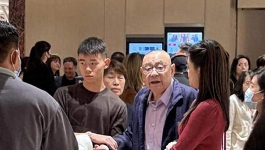 陕西府谷县持枪杀4人案开审(图)