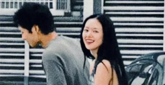 神级抓拍，完爆精修大片！狗仔偷拍的恋情图，好看得可以当偶像剧_腾讯新闻
