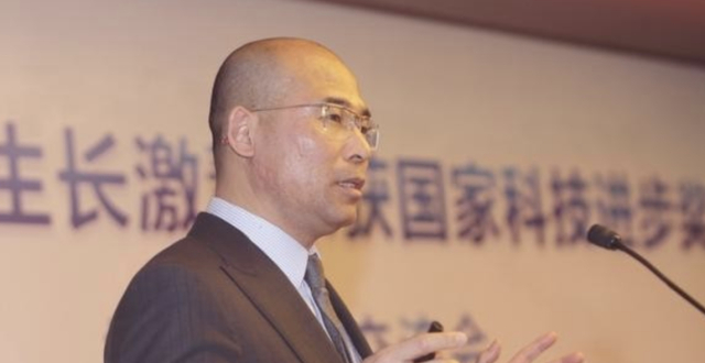 长春高新“灵魂人物”离婚！曾套现62亿，天价离婚什么信号？_腾讯新闻