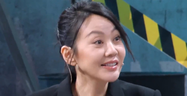 “过分”的闫妮，让观众看清唐嫣的真正为人，《王牌8》话题大爆_腾讯新闻
