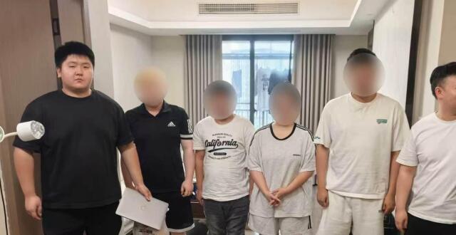 武汉洪山民警一眼识破伪装，打掉网售虚假彩票团伙，查获100余张假彩票