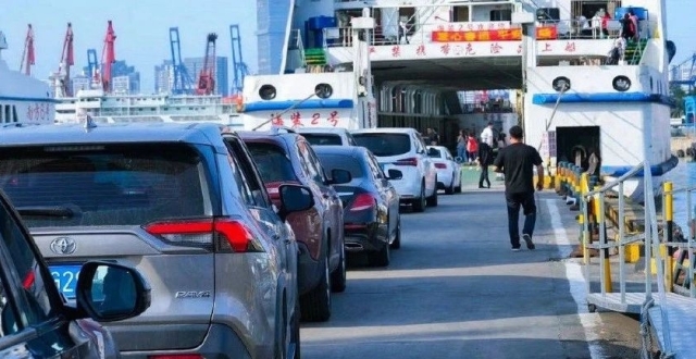 “人已到家1个多月，车还在海南等船返程”，今年新能源为何“离岛难”？_腾讯新闻