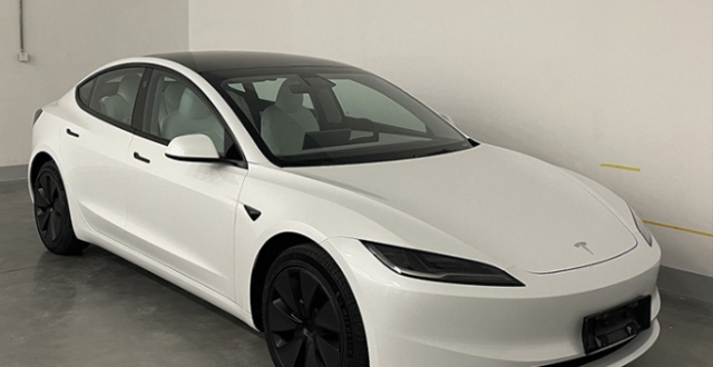 搭载双电机 新款国产特斯拉Model 3+申报图曝光_腾讯新闻