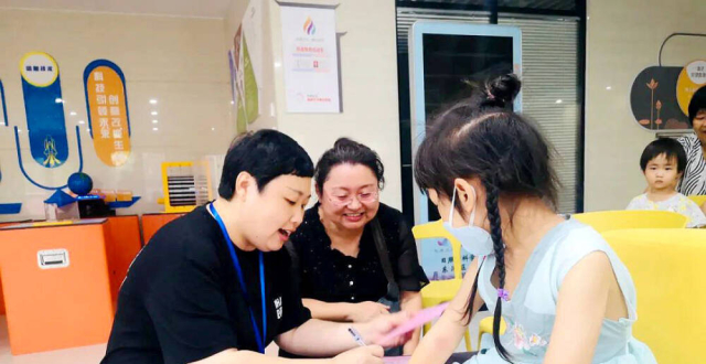 实诚日照人｜高麒滢：用心用情用力做好为民之事_腾讯新闻