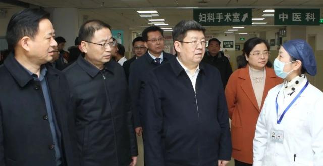 任泽锋调研公立医院高质量发展工作_腾讯新闻