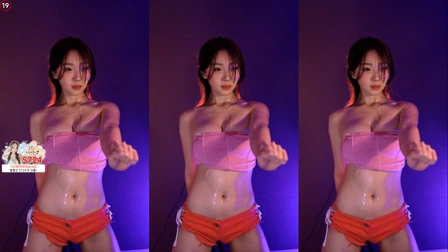 BJ尤尼娜(유니나)美女热舞扭胯加特林1080P高清在线观看