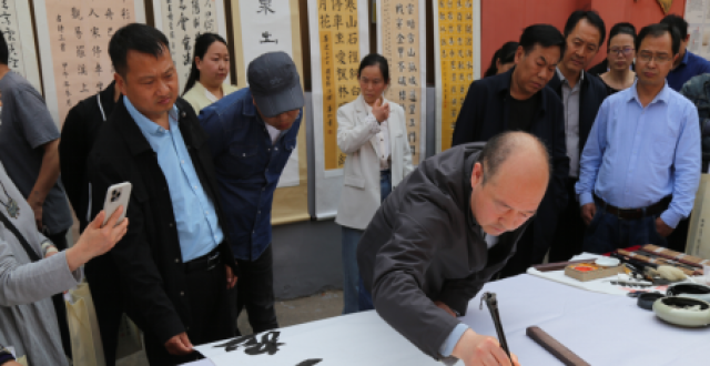 河南省各地市书法教研员到鲁庄镇开展观摩交流活动_腾讯新闻