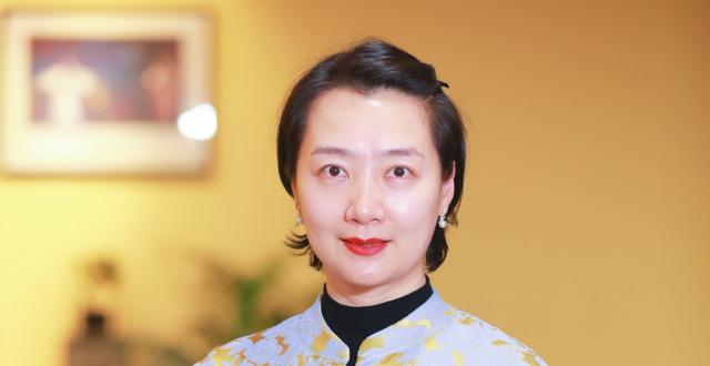 履职一年间 | 全国政协委员周利：将持续创新演绎更多优秀传统剧目_腾讯新闻
