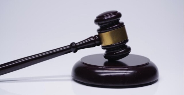 “00后”在校大学生制造假币获刑：网上买材料并学习造假技术，警方查获伪造货币344张缩略图