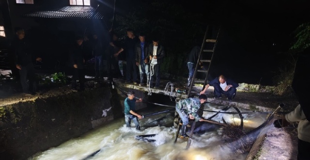 重庆今年首场大范围强降雨，为何雨势在彭水黔江增强_腾讯新闻