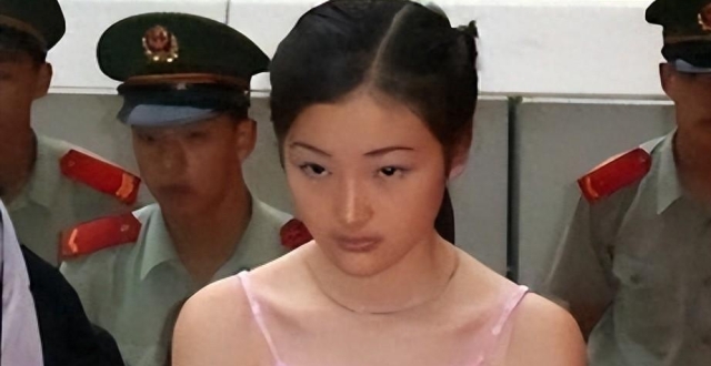 美女刑犯刘冬梅，21岁就心狠手辣，忽悠前男友杀人上位_腾讯新闻