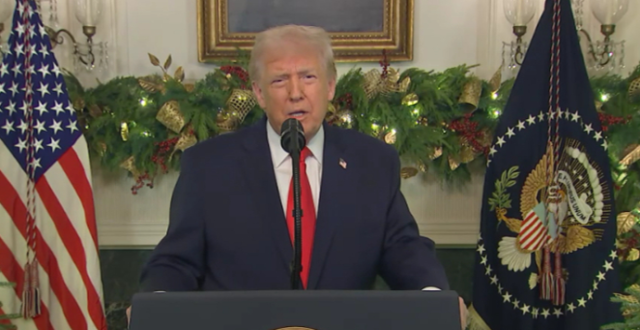 特朗普罕见发表黄金时段全国讲话：除了自我表扬还有什么？缩略图