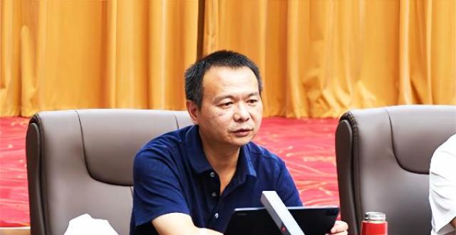 人民的代表丨胡锦明：履职为民做好“三件事”_腾讯新闻