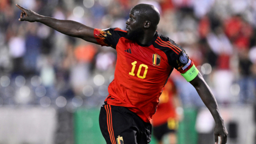 比利时5-0爱沙尼亚! 卢卡库双响制霸射手榜:硬扛后卫爆射