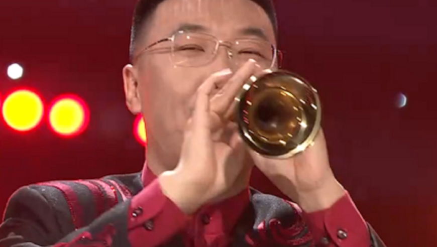 陈力宝演奏《百鸟朝凤》,在激昂的唢呐小调里,感受音乐的魅力