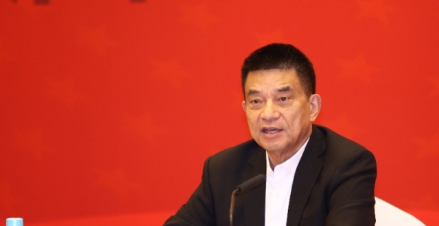 刘永好：“民企过时论”已影响民企融资发债，应一视同仁对待_腾讯新闻