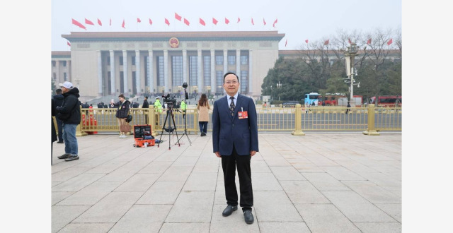 全国人大代表杨武云：“小麦天团”背后的育种人｜封面会客厅_腾讯新闻