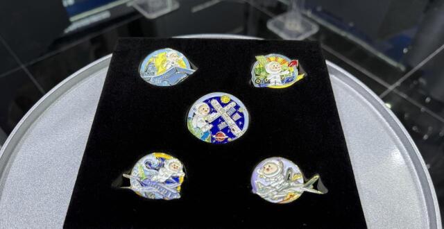 从徽章的设计，能看出航展哪些变化？记者对话参展企业_腾讯新闻