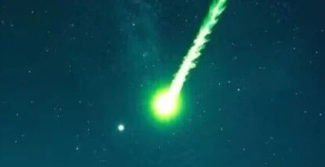 昨夜多地惊现火流星！“瞬间天都亮了”_腾讯新闻