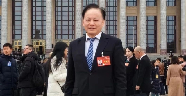 预制菜走进校园？全国政协委员徐士龙呼吁……_腾讯新闻