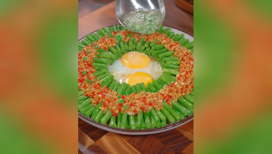 五一美食，符离集烧鸡中国四大名鸡之一，也是老马家三代人不外传的手艺_腾讯新闻