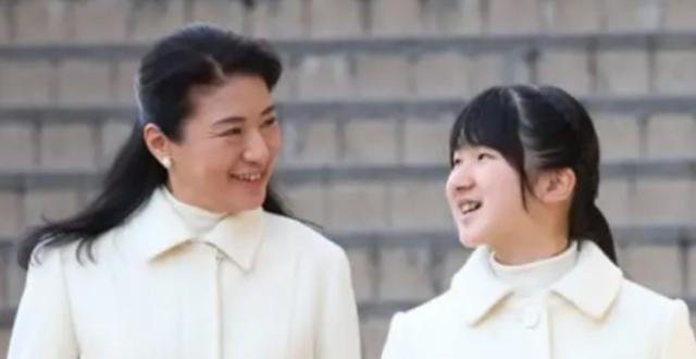 让爱子公主从霸凌中走出来的 是母亲雅子的陪伴_腾讯新闻