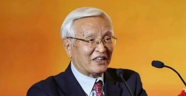 逝世4年后，张国宝50万字书稿公开_腾讯新闻