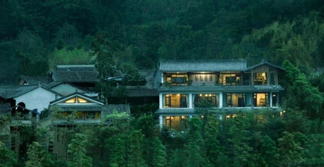 2023年云南旅居价值TOP项目入围名单发布，腾冲4个项目上榜！_腾讯新闻