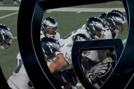 【达阵】这就是NFL的魅力！老鹰打Trick Play战术送戈德特端区达阵_腾讯新闻