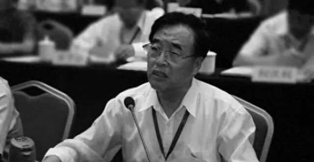 原北京军区副司令员邱金凯去世，系歌曲《十五的月亮》原型_腾讯新闻