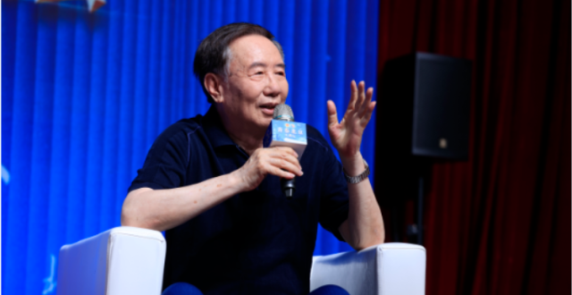 “青春北京大讲坛”首讲 张之路：带你种下一粒文学的种子_腾讯新闻