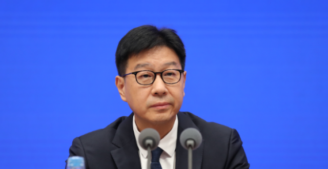 一周人事观察｜两位中央候补委员晋升正部，多名副部跨省履新_腾讯新闻